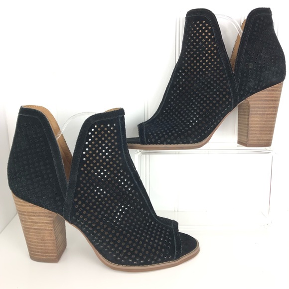 Lucky Brand Larise Perforated Black Bootie 11 - Picture 2 of 8